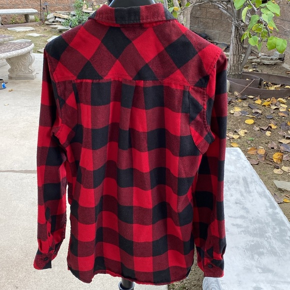 3 for $12 Downtown Men's Long Sleeve Button Plaid Flannel Shirt in Red & Black S - Picture 5 of 6